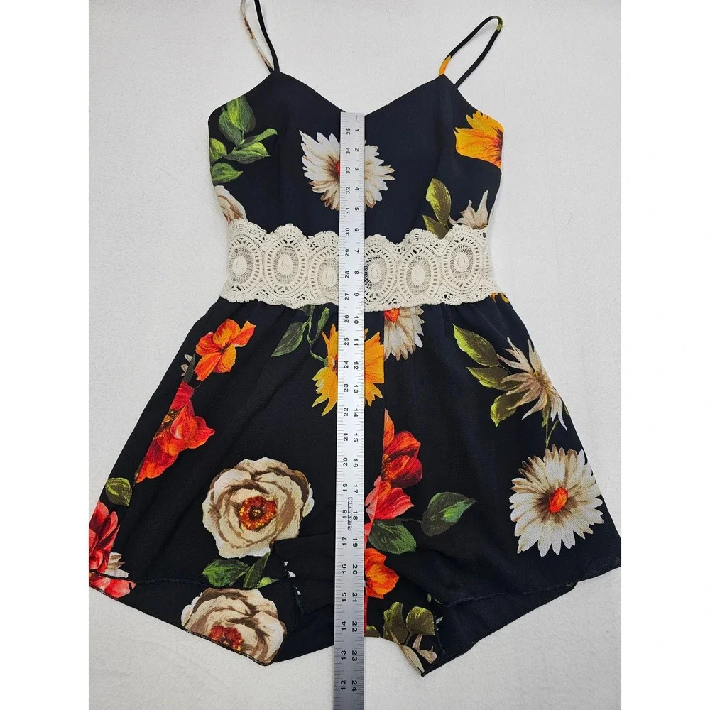 Rue21 vibrant floral
